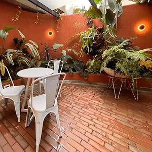 Apartahotel Hojarasca By Wynwood House, Medellín