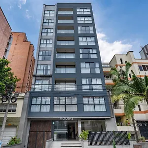Apartahotel Housy Laureles, Medellín