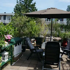 https://amsterdam-roof-terrace-bb.amsterdamhotelsnl.com